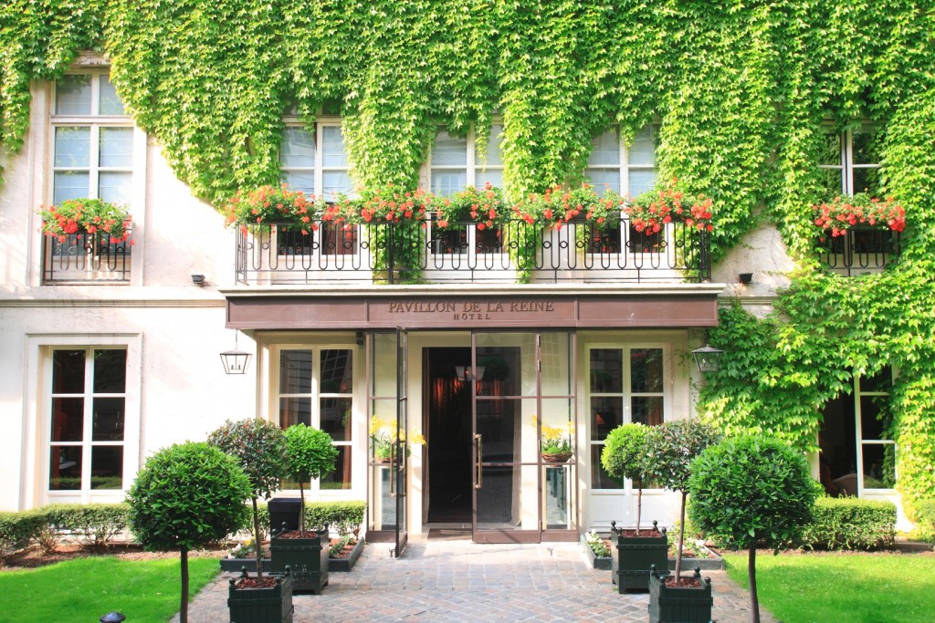 Le Pavillon de la Reine