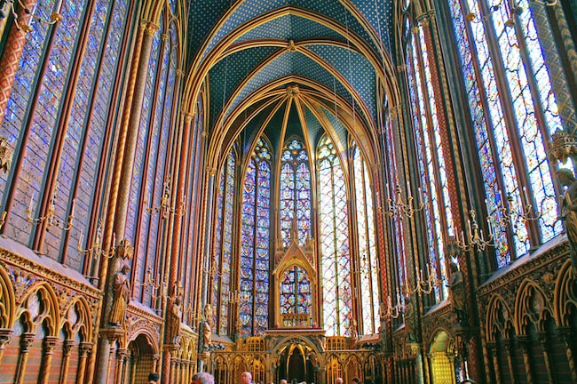 City Breaks Paris: Virtual Travel to France with a Podcast
